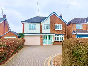 Photo 33- click for photo gallery